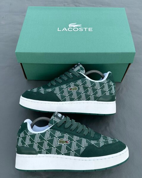 Baskets Lacoste Vert Style Moderne