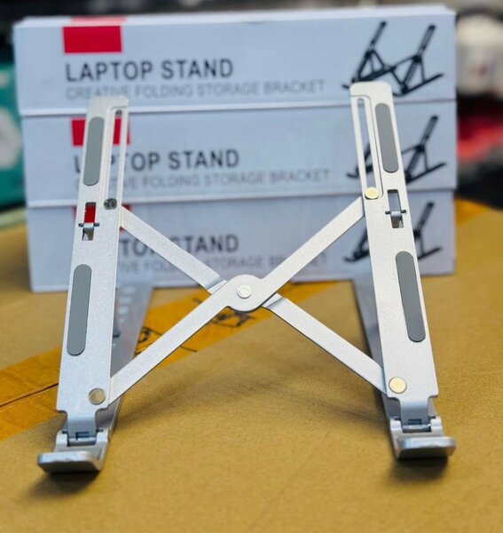 Laptop stand