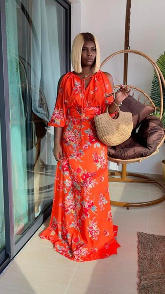 Robe maxi florale élégante