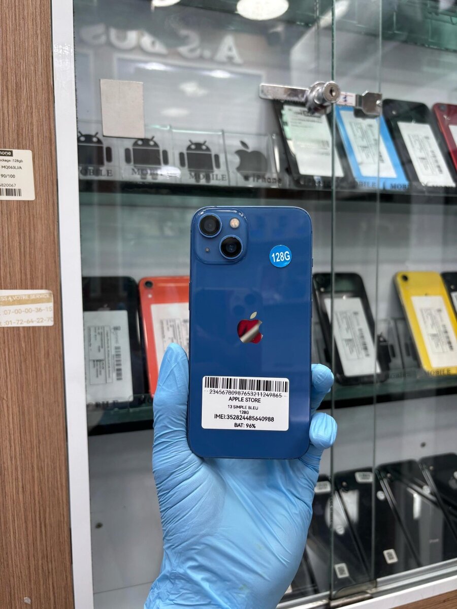 13. 128gb quasi neuf rapide