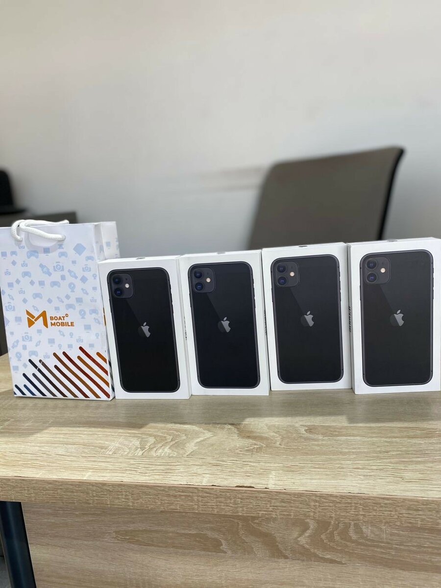 iPhone 11 64GB Locked