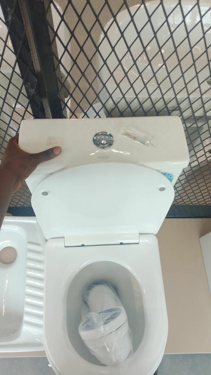 WC moderne à économie d'eau