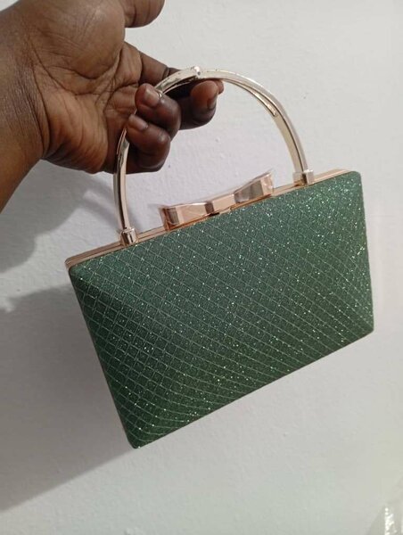 Sac à main pailleté chic