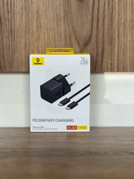 Baseus pd 20w fast charging