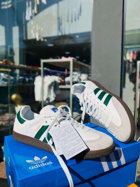 ADIDAS SAMBA