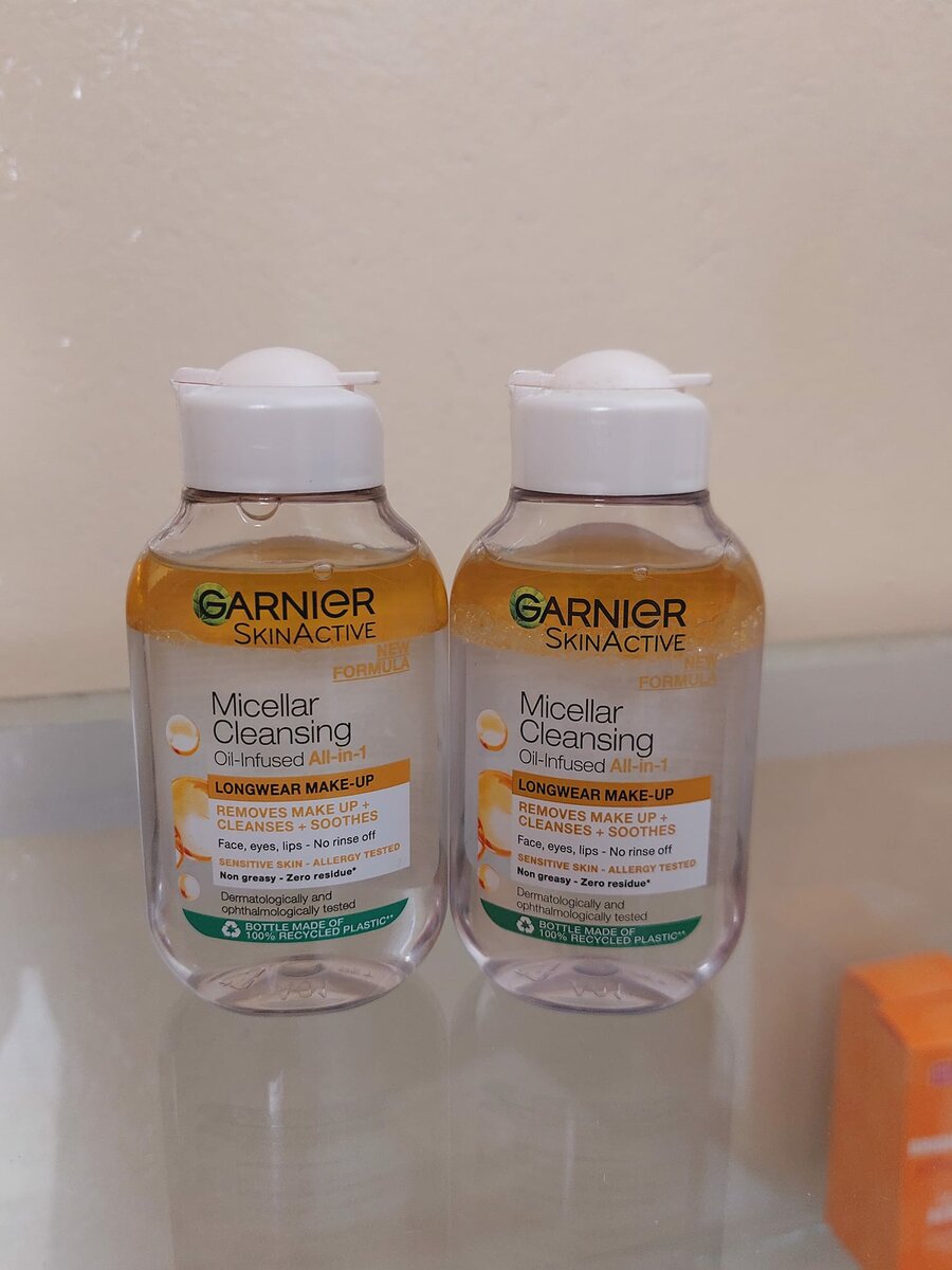 Garnier micellar cleansing oil-infused