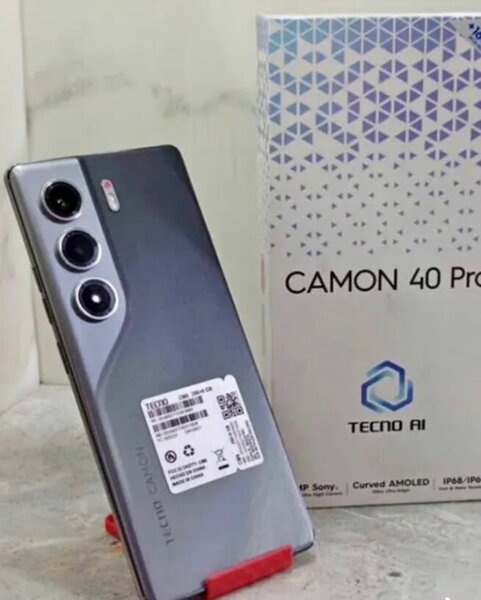 Smartphone TECNO Camon 40 Pro