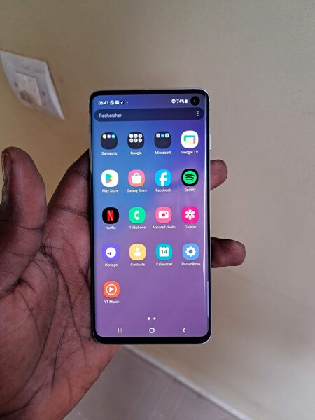 Samsung S10 simple