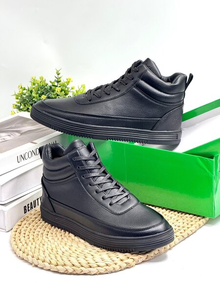 TIMBERLAND ALL BLACK