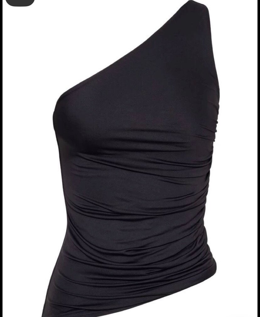 Top asymétrique élégant