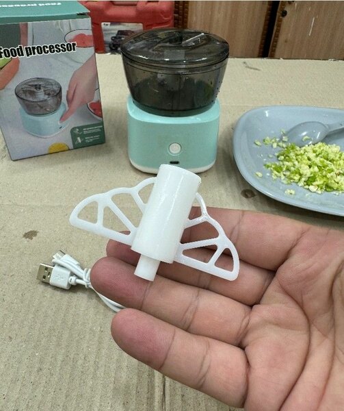 Mini hachoir électrique pour viande et légume