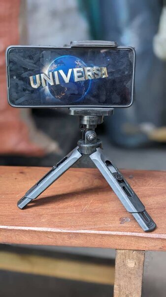 Tripod table phone stands