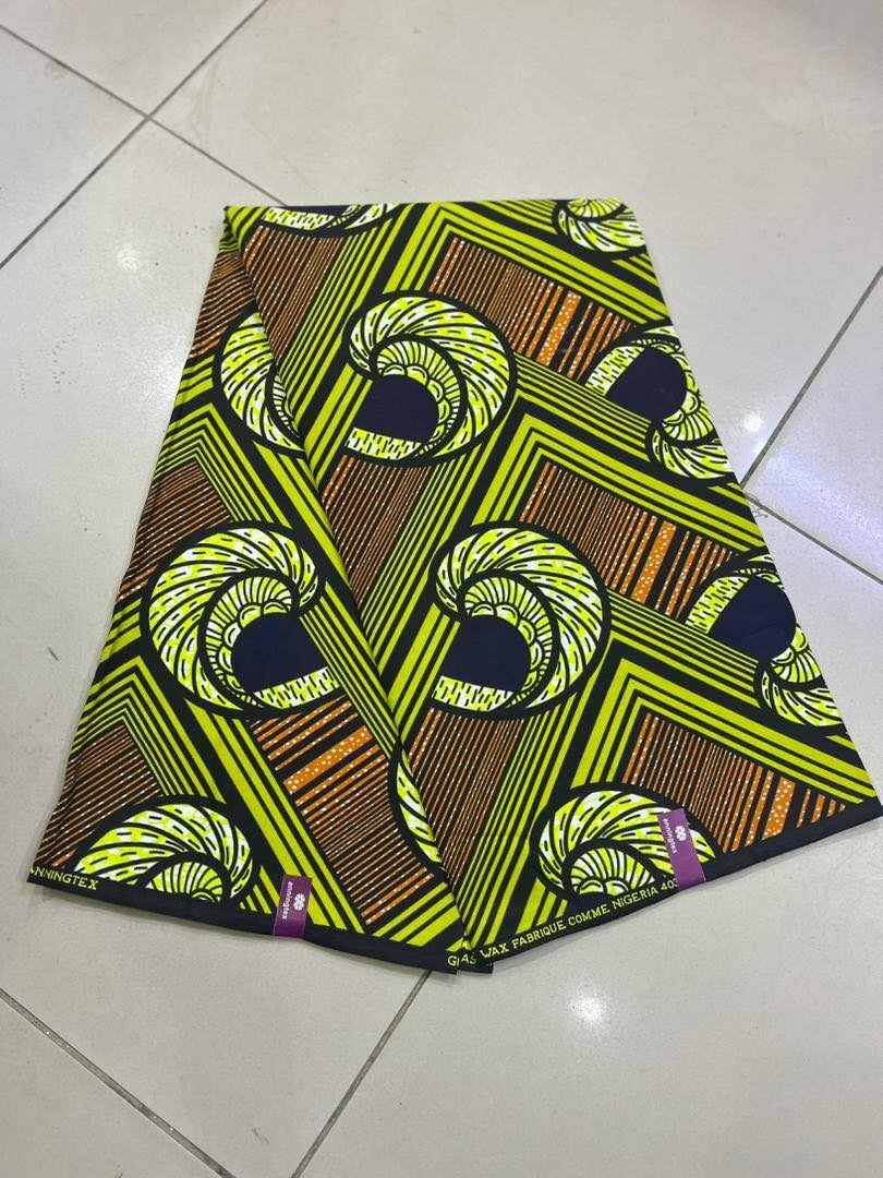 Perfect chitenge plug