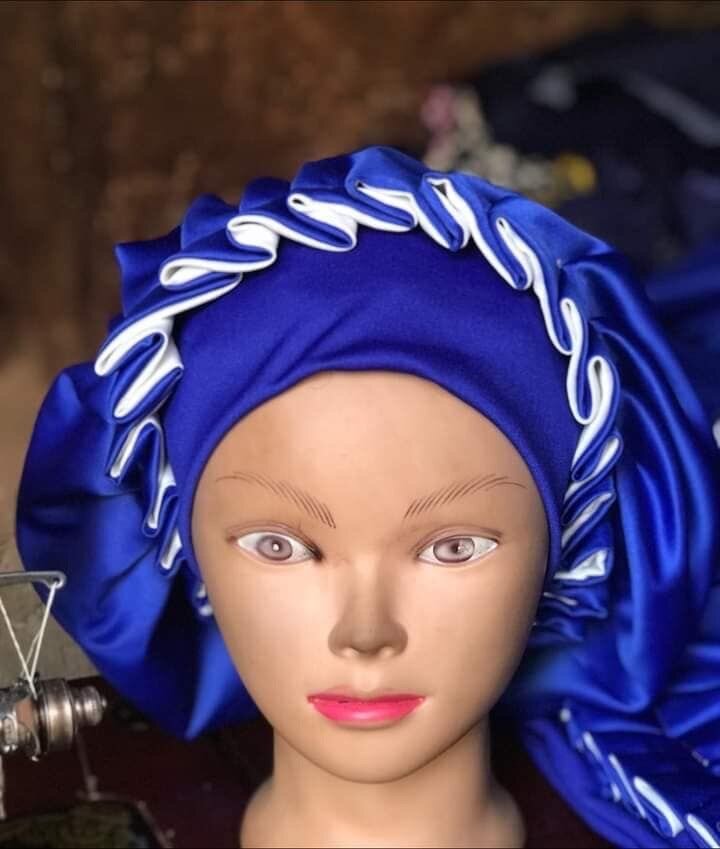 Friendly bonnet