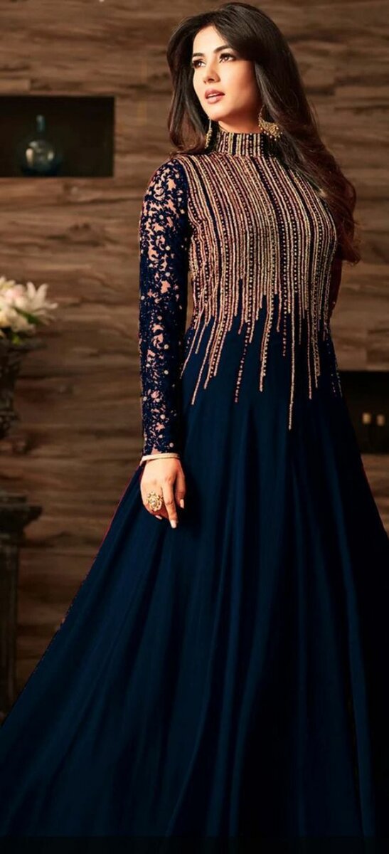 Full embroidery maxi unsatich 3 pc ,dc free