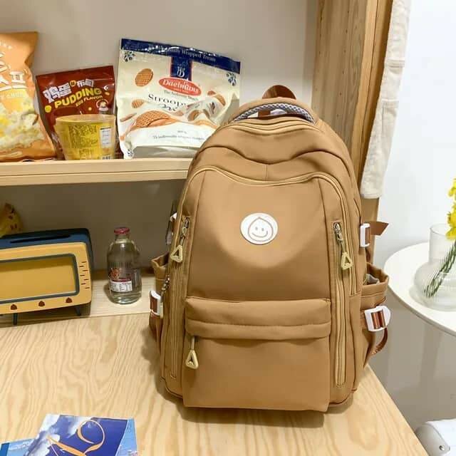 les chics sacs de l'école