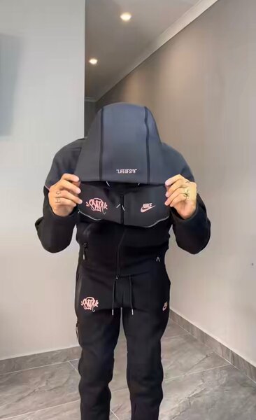 Syna world tracksuits