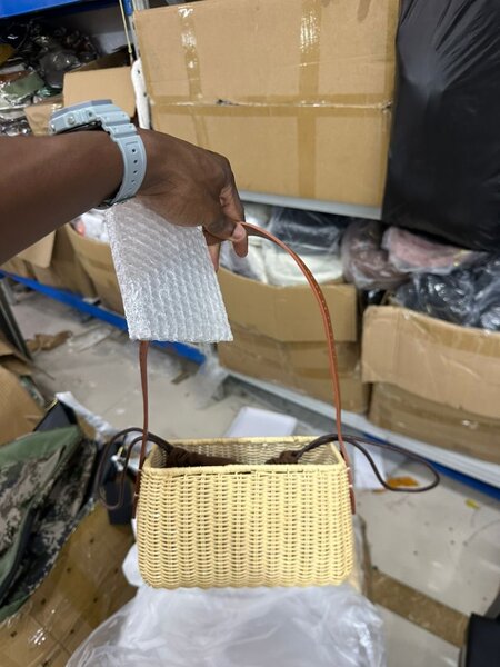 Sac à main en rotin élégant