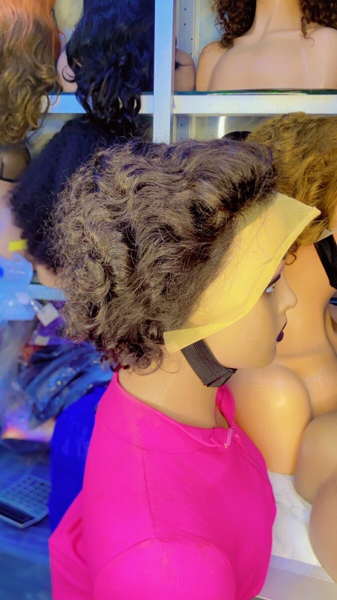 Perruque Pixie frontale normale