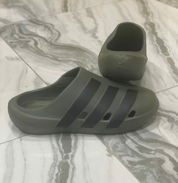 crocs homme taille 40-45