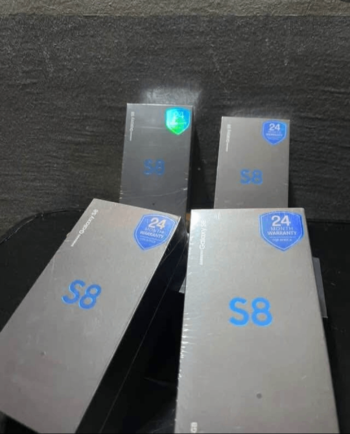 Samsung Galaxy S8 Smartphone