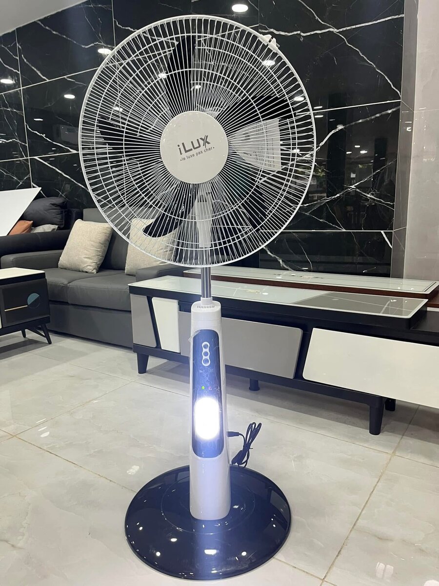 Ventilateur sur pied iLux silencieux