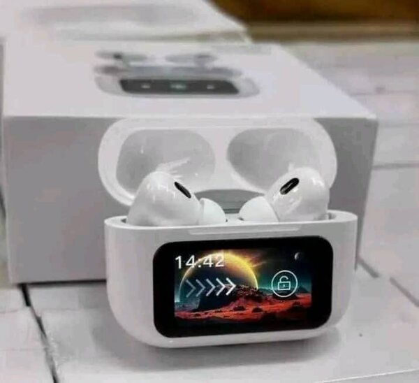 EAR BUDS WITH LCD SCREEN