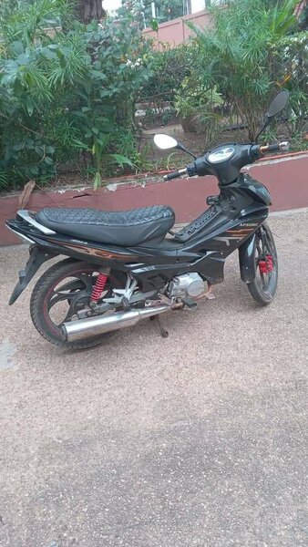 Moto Utilitaire Compacte