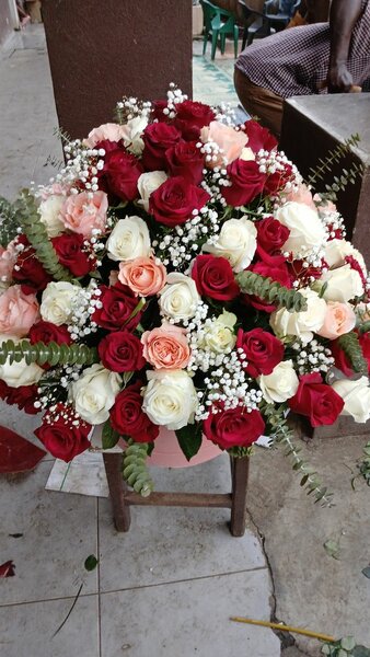 Bouquet de roses élégantes