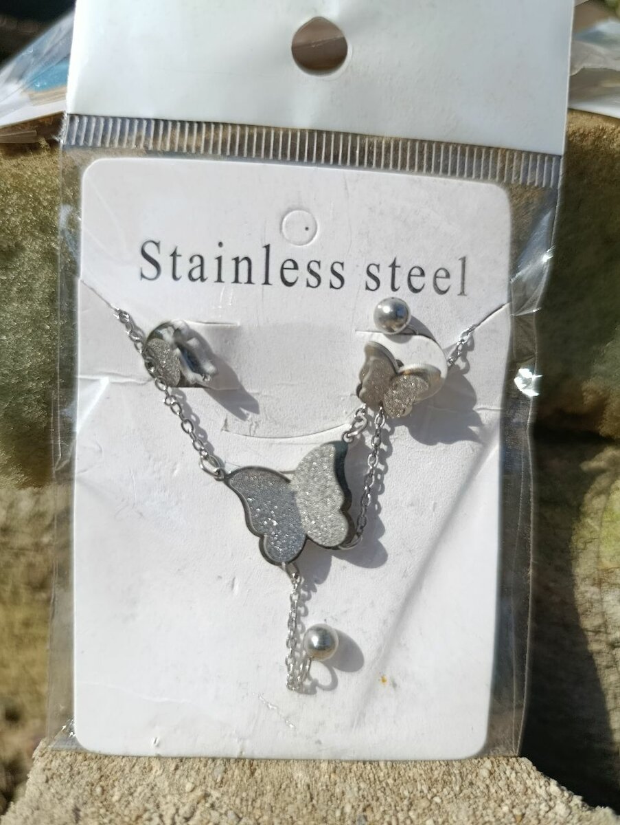 Collier Papillon Acier Inoxydable