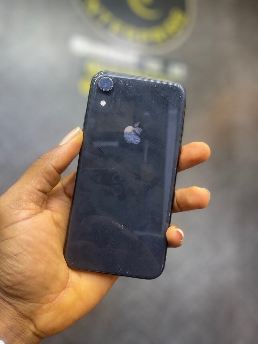 iPhone XR 64gb