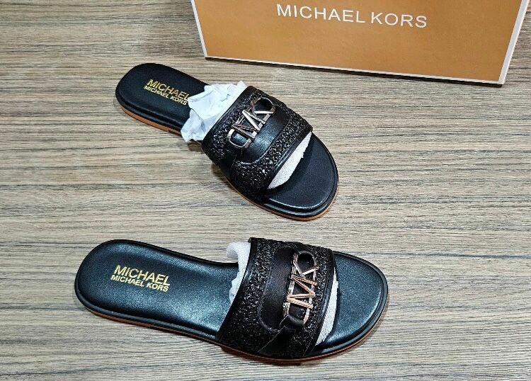 Sandal Michael Kros