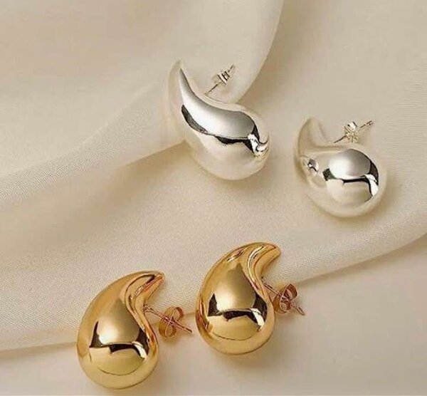 Tear drop ear rings