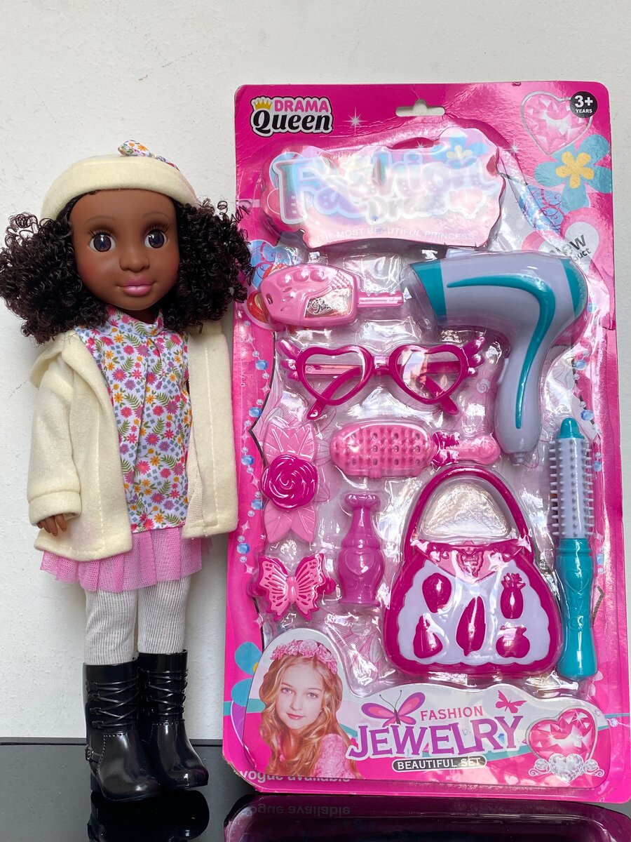 Poupée Mode avec Accessoires