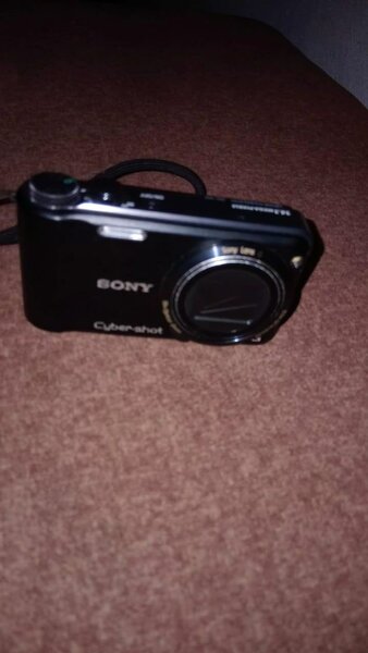 Sony Cyber-shot 14.1 MP