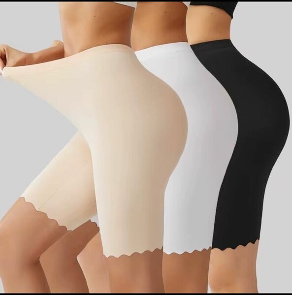 Shorts gainants taille haute