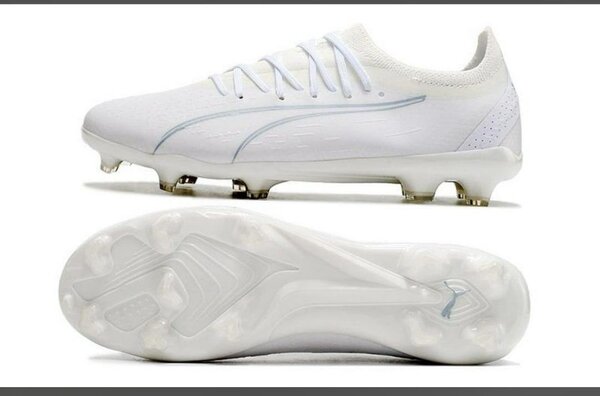 Chaussures de Football Ultra Légères