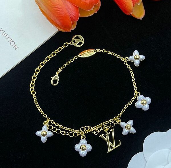 Bracelet doré LV
