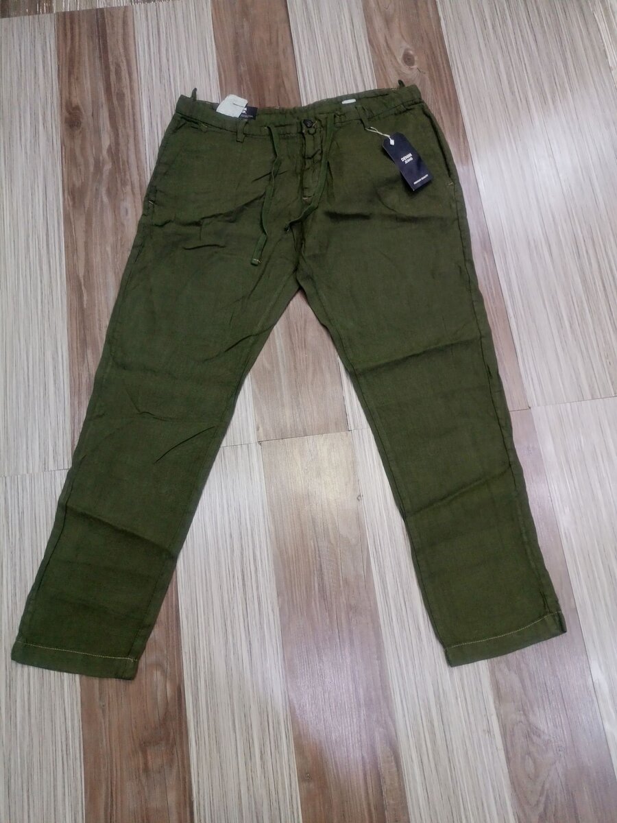 Stylish men's pants green