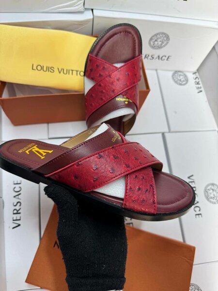 Sandales en cuir rouge homme