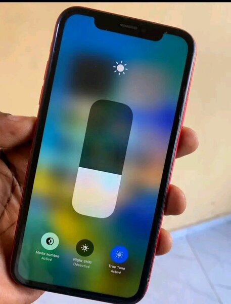 iPhone XR Rouge 64Go Débloqué