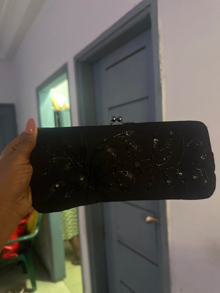 Pochette de soirée noire