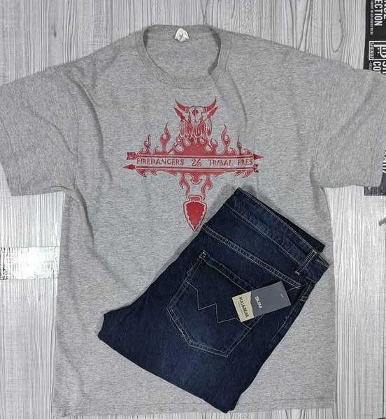 Men's combo T-shirt and jeans