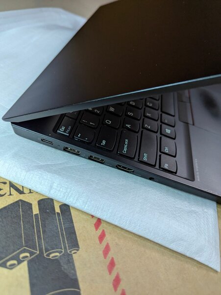 Lenovo E15, I5-10th Gen, 8gb RAM, 128GB SSD +500GB HDD