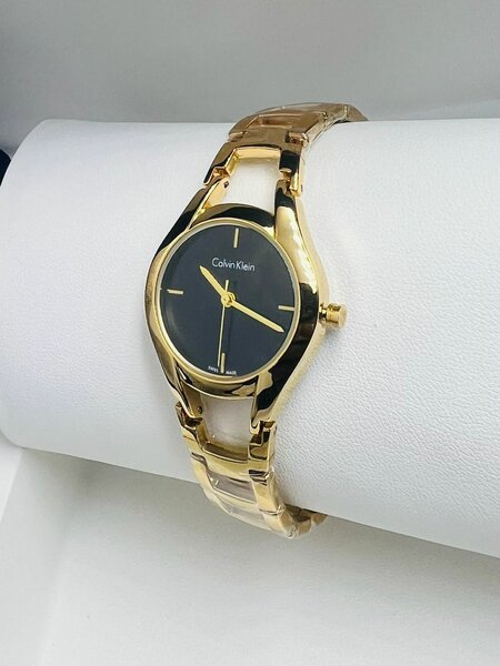 Montre élégante pour homme