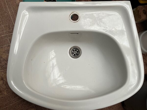 Раковина на пьедестале, керамическая