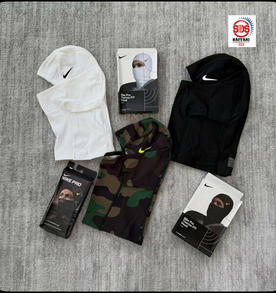 Nike Pro Therma-FIT Cagoule