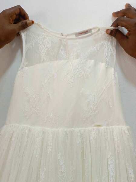 9/10 robe en dentelle élégante