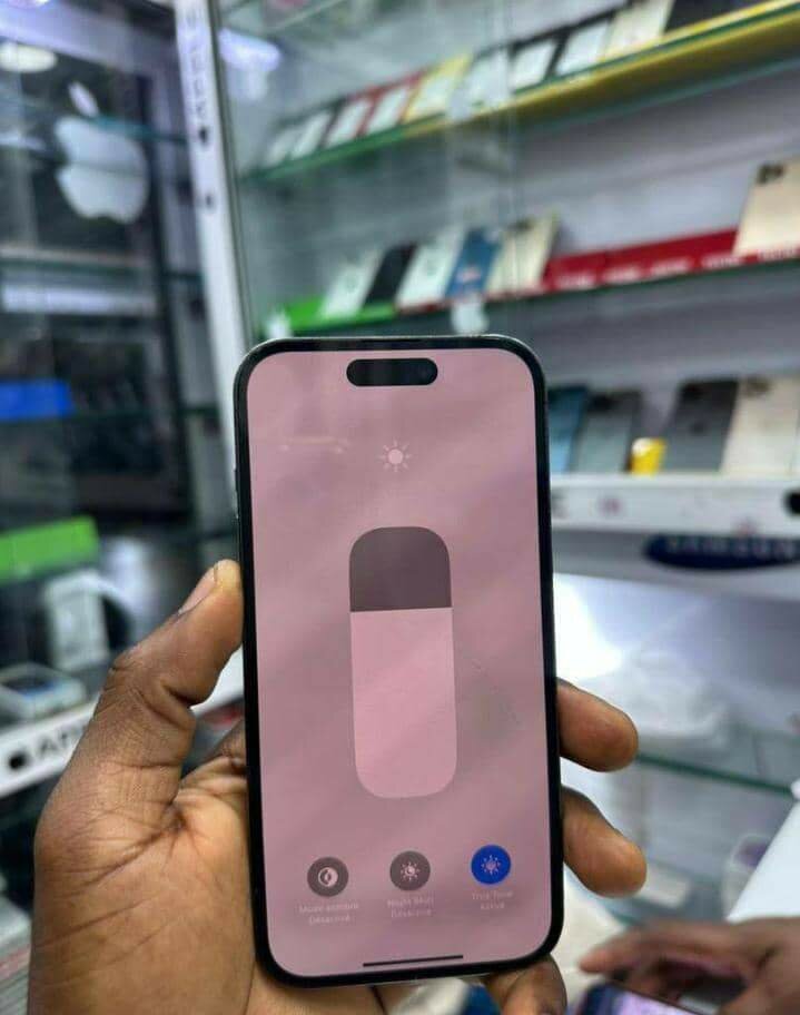 iPhone 15  pro max 128gb