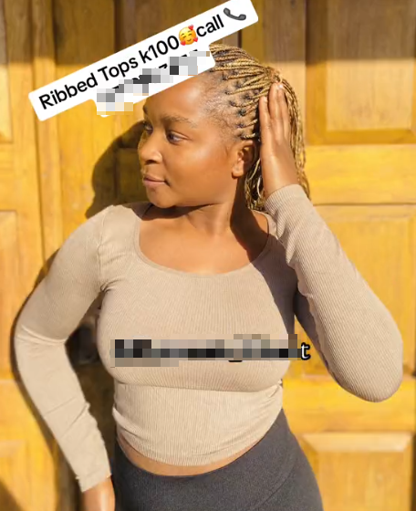 Ribbed top with long sleeves